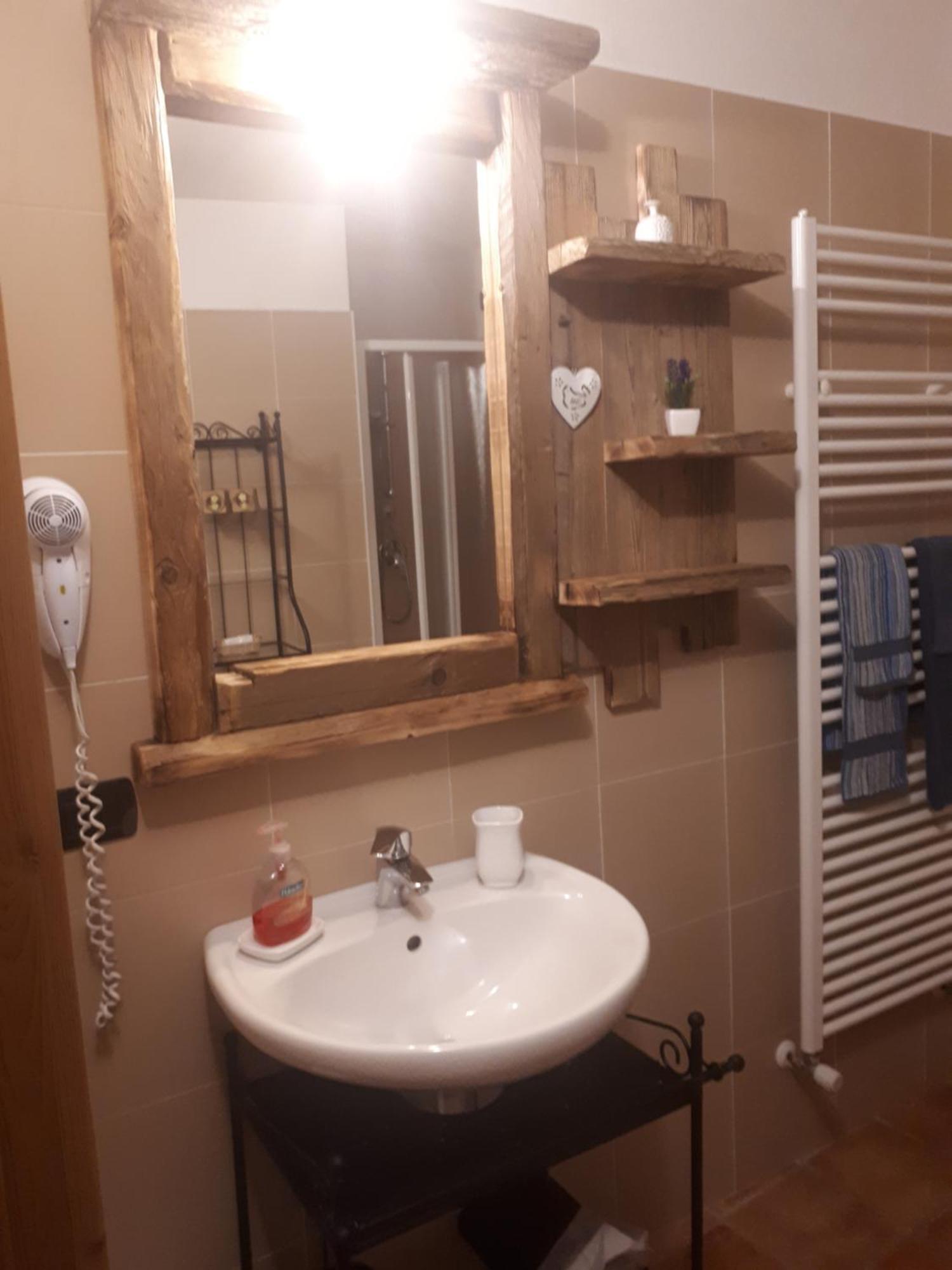 Baita De Eliseo B&B Валдисото Стая снимка